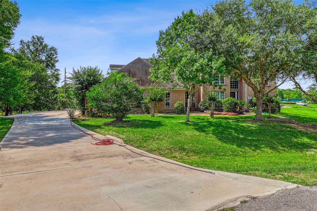 9131 Crown Jewel Drive, Richmond, Texas image 42