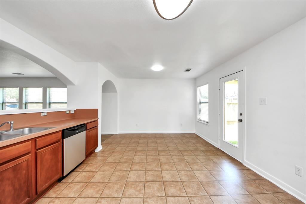 5818 Taylan Lane, Rosenberg, Texas image 15