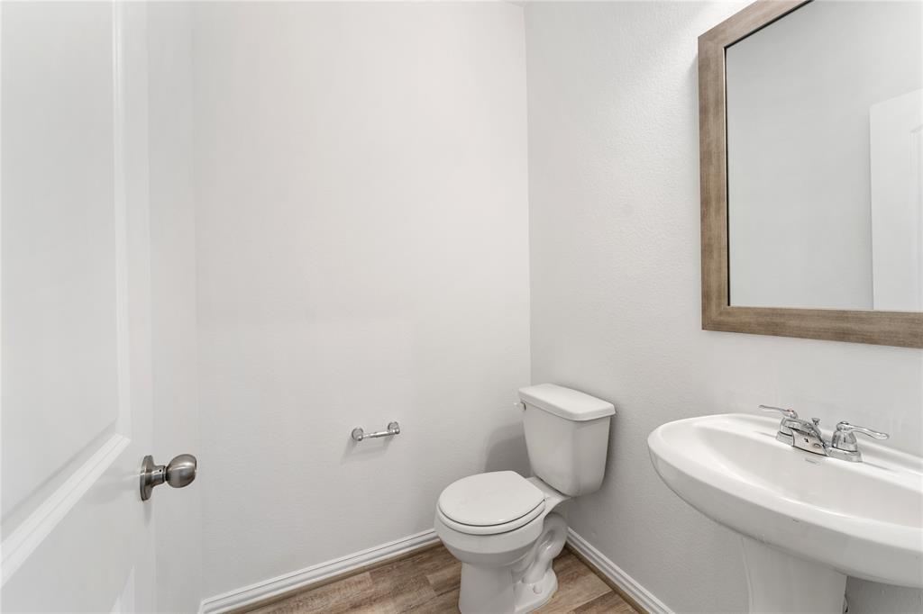 546 Long Beach Bay Drive, Katy, Texas image 31