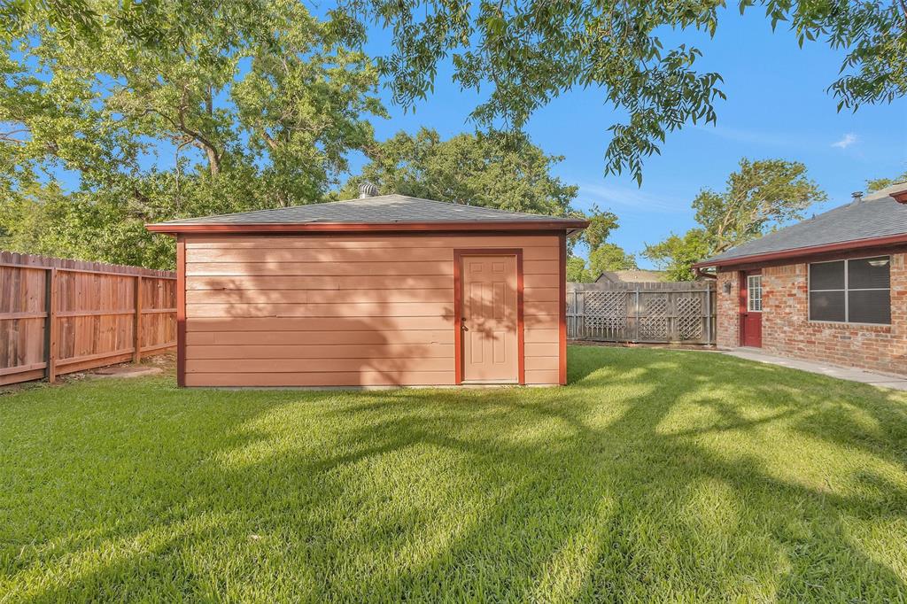4702 Carbrook Court, Spring, Texas image 32