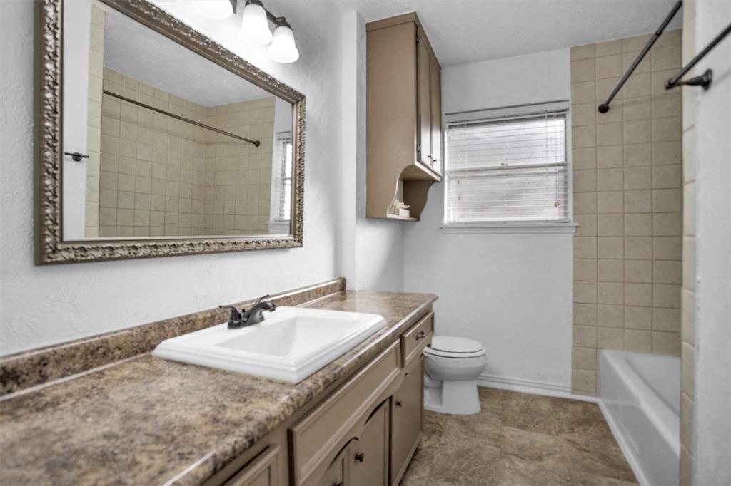 4702 Carbrook Court, Spring, Texas image 21