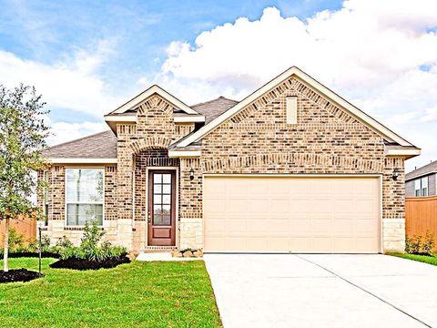 Single Family Residence in Baytown TX 8419 Bay Orchard Drive.jpg