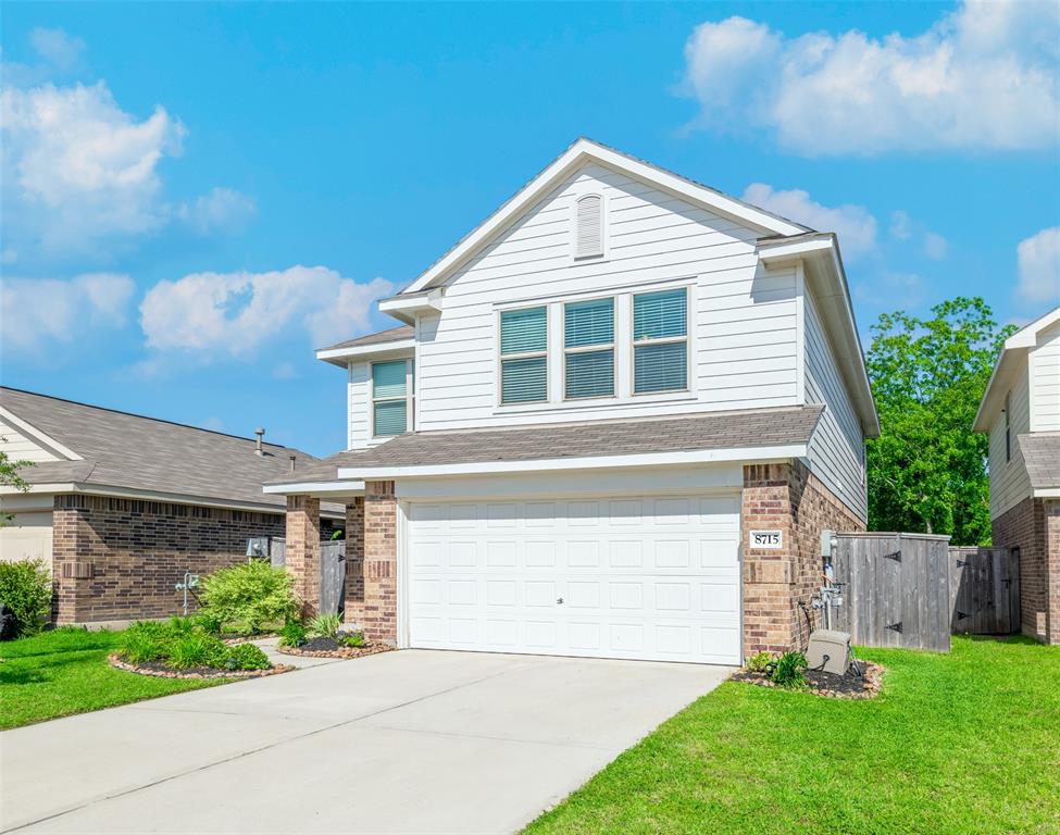 8715 Bar Harbor Drive, Baytown, Texas image 2