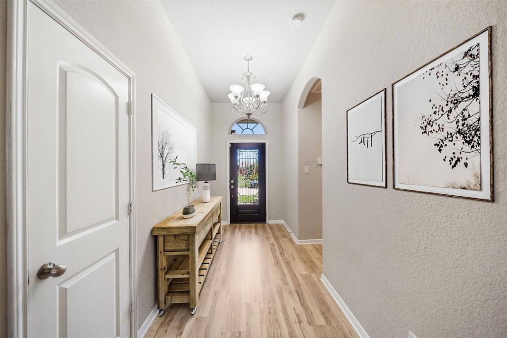 20511 Kendall Cliff Court