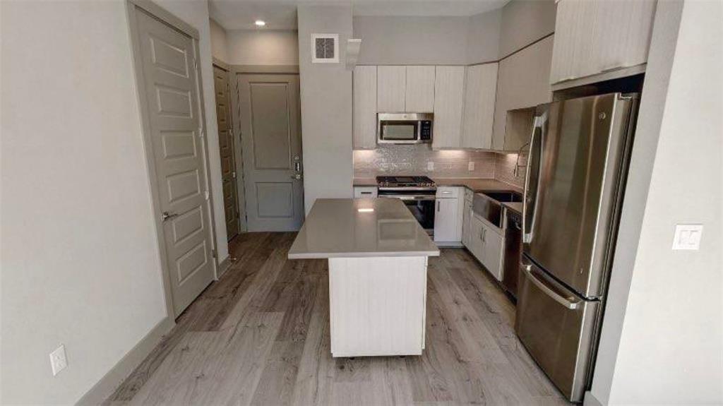 401 W 25th Street 2314