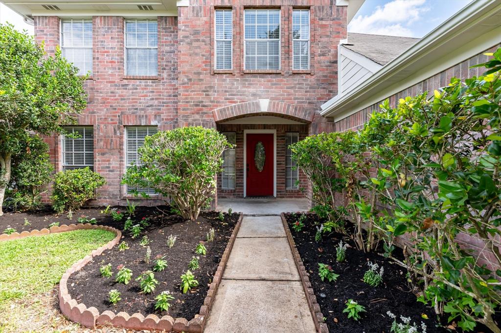 3118 Pheasant Trail Drive, Sugar Land, Texas image 2