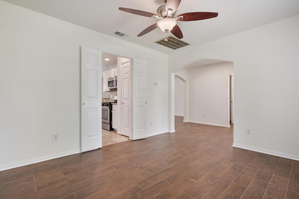 3118 Pheasant Trail Drive, Sugar Land, Texas image 9