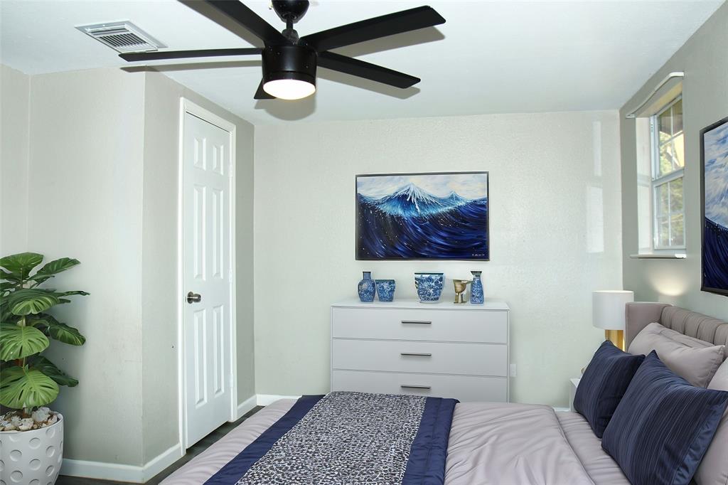 817 S Morgan Street, Angleton, Texas image 11