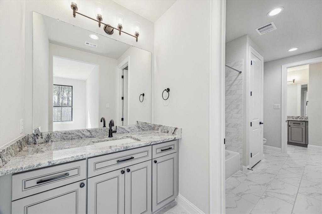 18410 Madrigal Morning St, Conroe, Texas image 39
