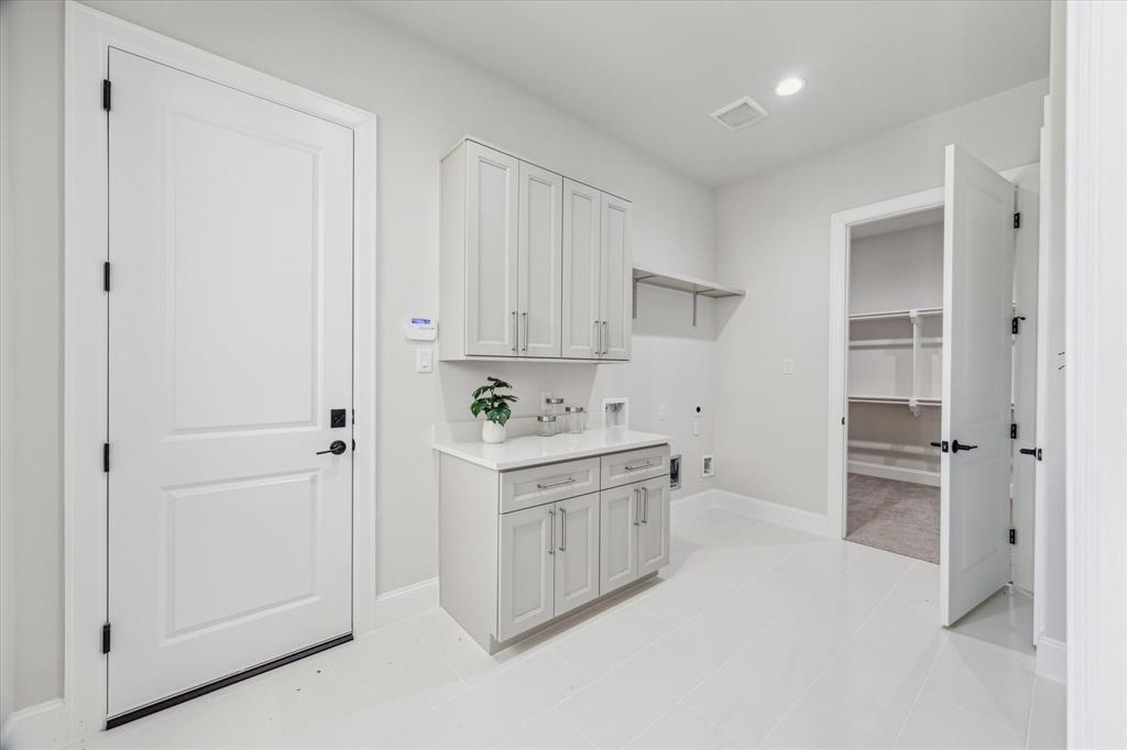 18410 Madrigal Morning St, Conroe, Texas image 27