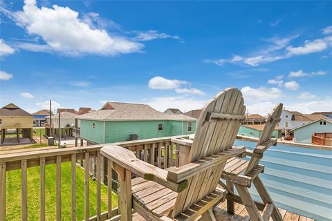 A home in Port Bolivar