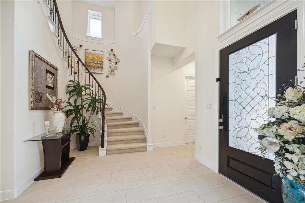 190 Monarch Trail