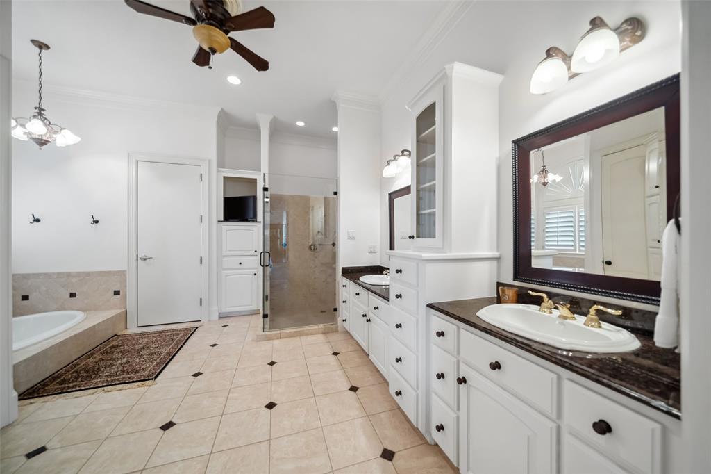 12352 White Oak Pointe, Conroe, Texas image 14