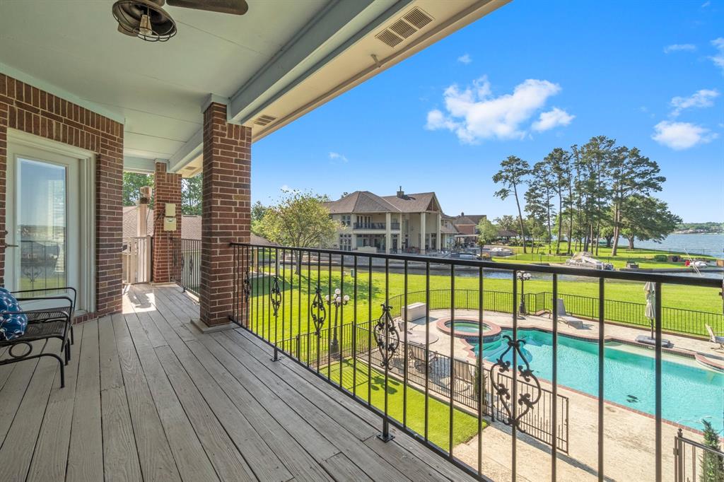 2906 Penninsula Point, Montgomery, Texas image 44