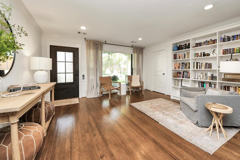 2019 De Milo Drive, Houston, Texas image 6