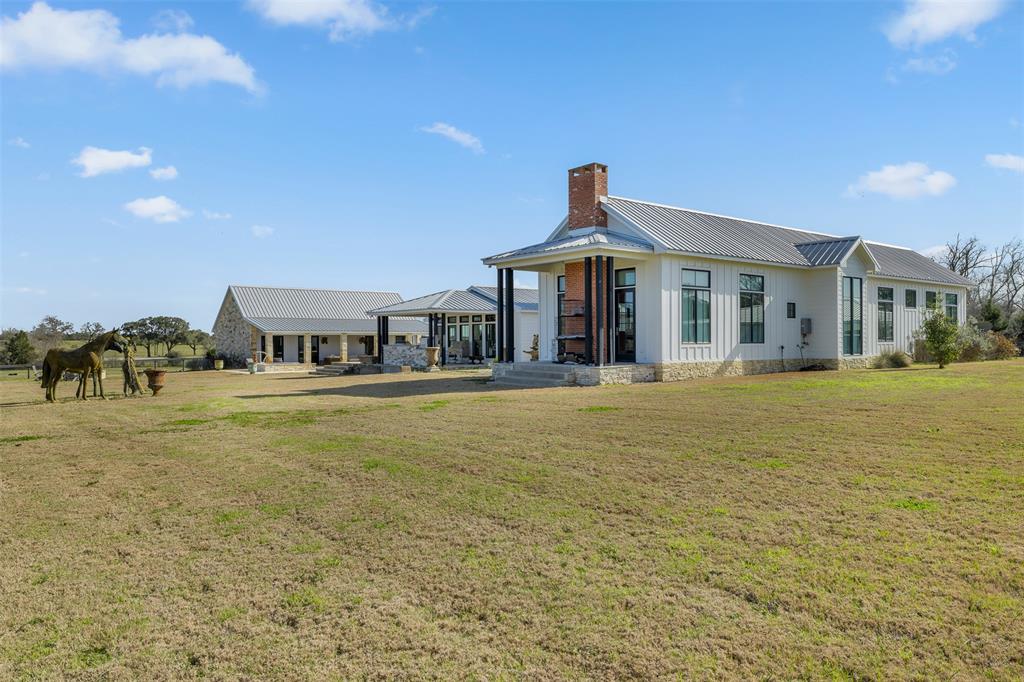 4620 Treybig - A Loop, Fayetteville, Texas image 22