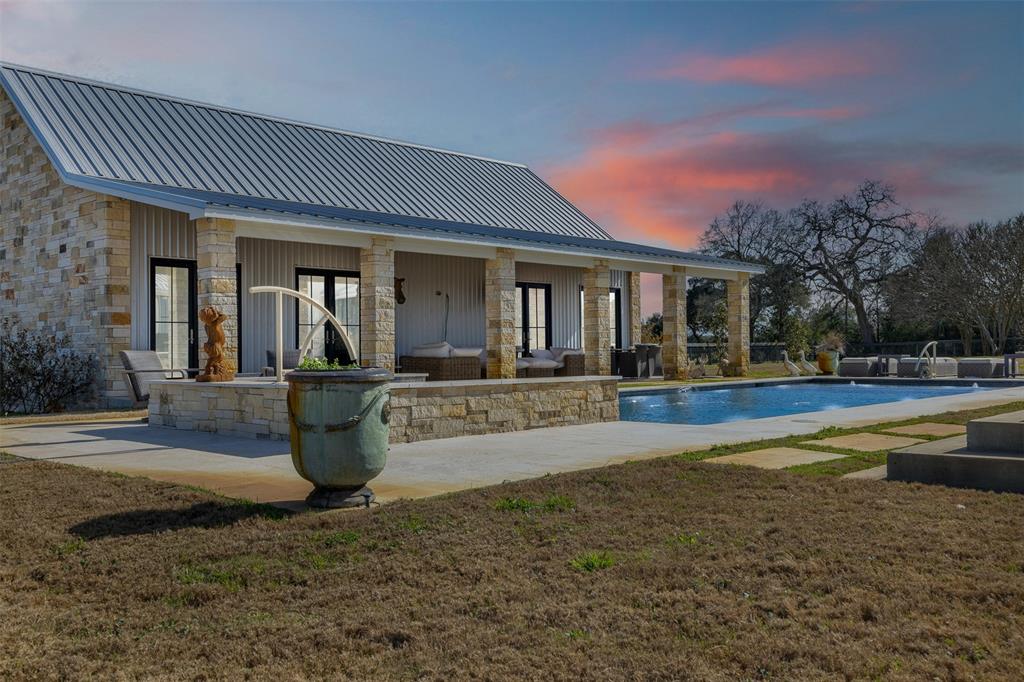 4620 Treybig - A Loop, Fayetteville, Texas image 18