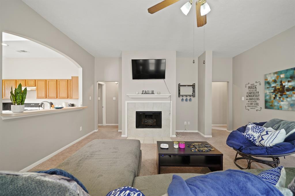 1411 Hunter Ridge Court, Fresno, Texas image 21