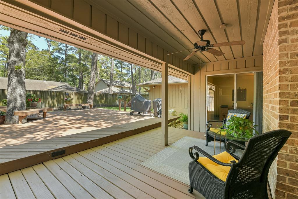 2115 River Falls Drive, Kingwood, Texas image 38