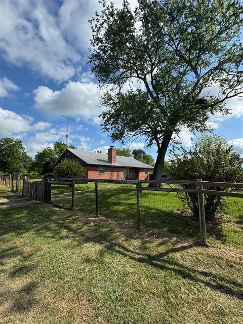 6674 Fm 3060 Midway TX 75852