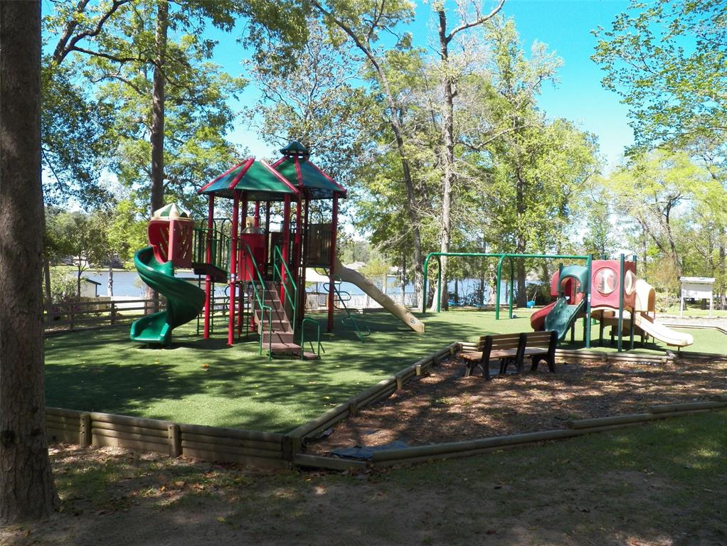 1967 Greentree Drive, Huntsville, Texas image 30