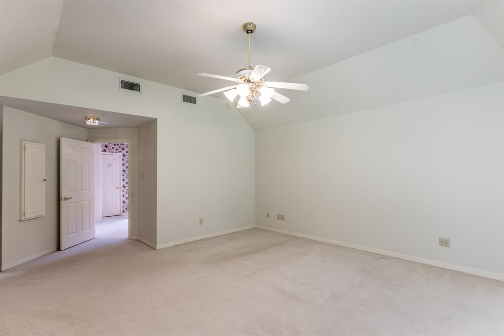 1967 Greentree Drive, Huntsville, Texas image 15