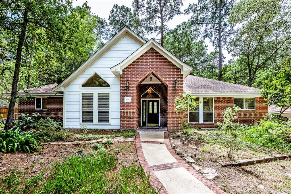 1967 Greentree Drive, Huntsville, Texas image 1