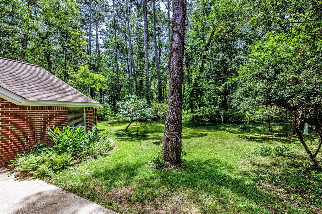 1967 Greentree Drive, Huntsville, Texas image 27