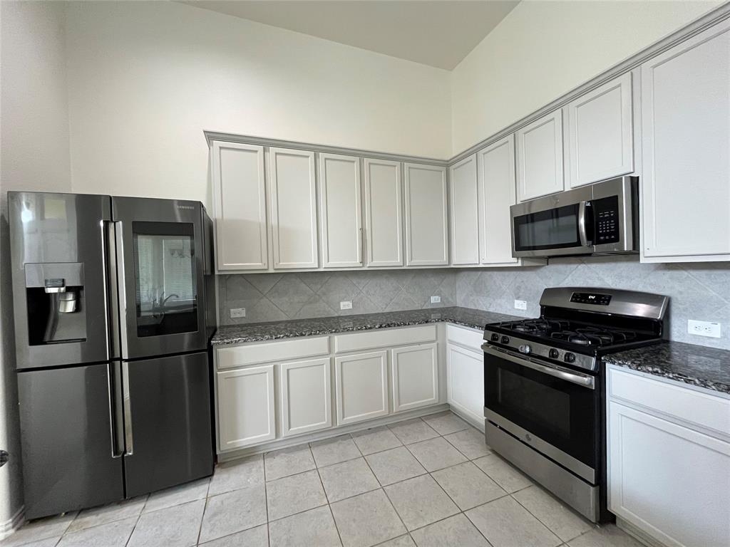 31909 Mckinley Run Drive, Hockley, Texas image 4