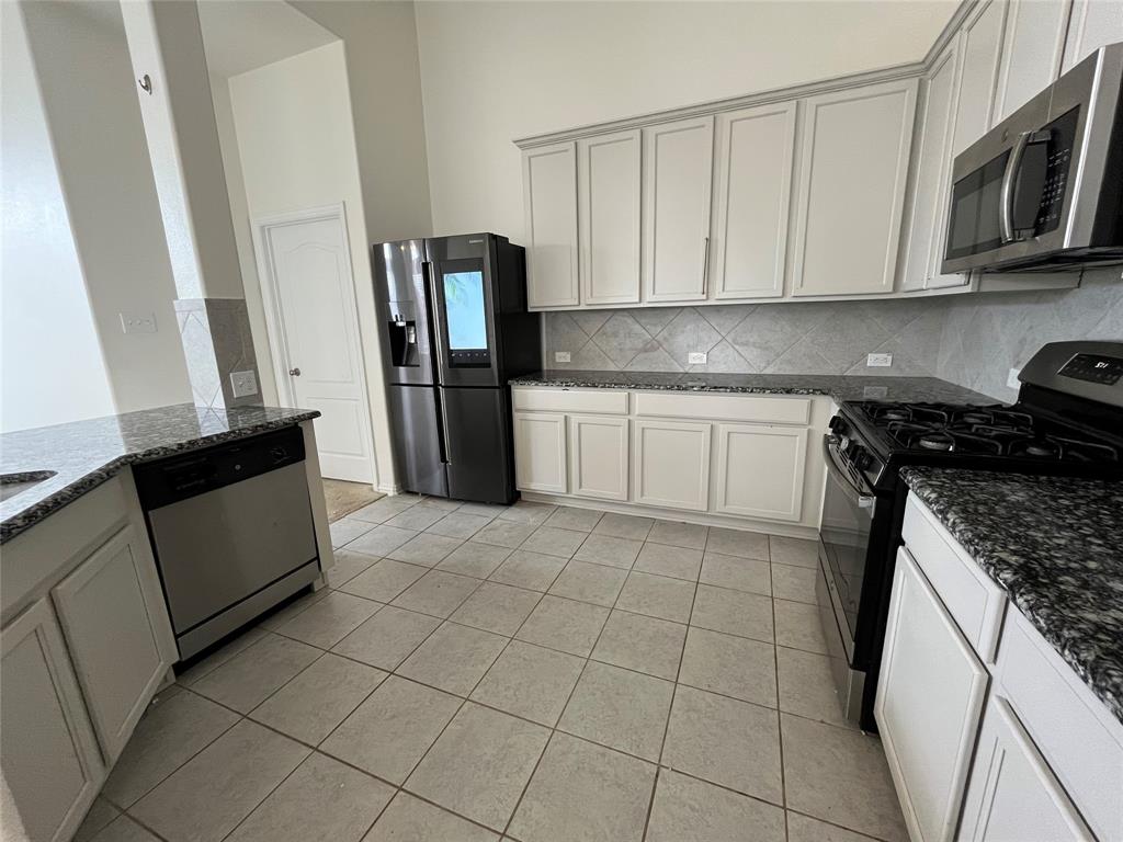 31909 Mckinley Run Drive, Hockley, Texas image 2