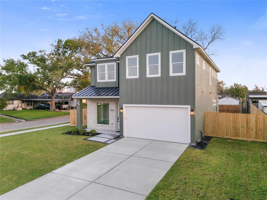 8646 Alcott Drive