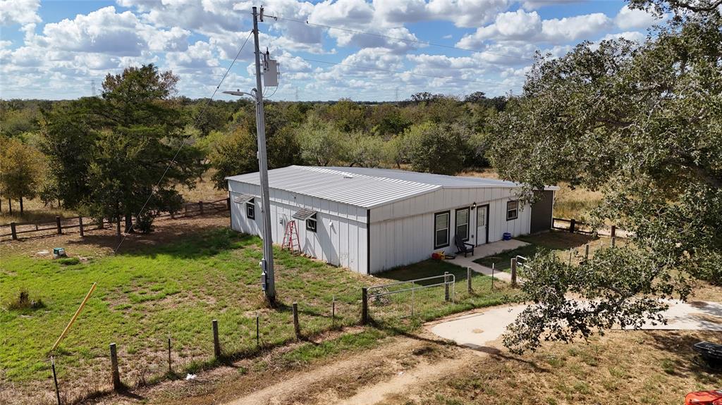 991 Kovar Unit D Road, Flatonia, Texas image 6