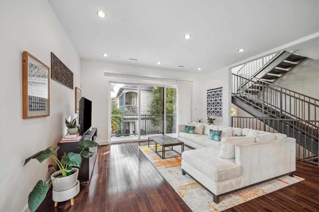 4812 Chenevert Street #A, Houston, Texas image 8