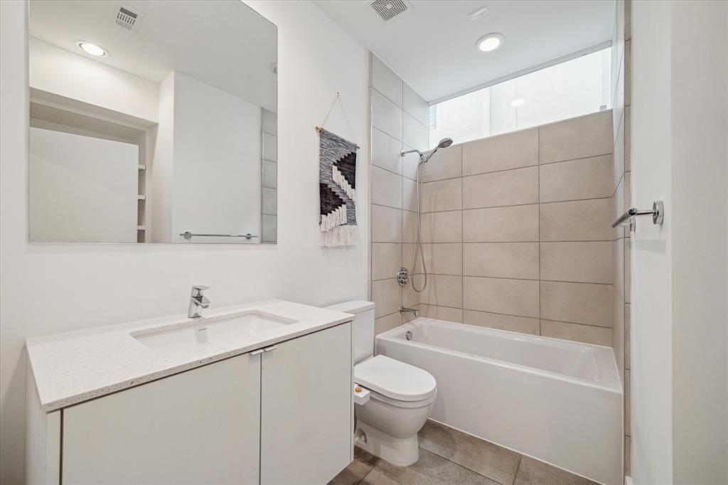 4812 Chenevert Street #A, Houston, Texas image 19