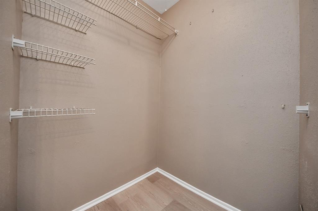 9738 Barmont Drive, La Porte, Texas image 23