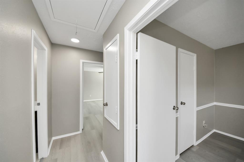 9738 Barmont Drive, La Porte, Texas image 31