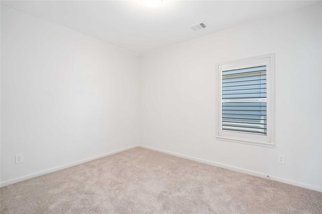 8810 Morning Glow Drive, Missouri City, Texas image 24