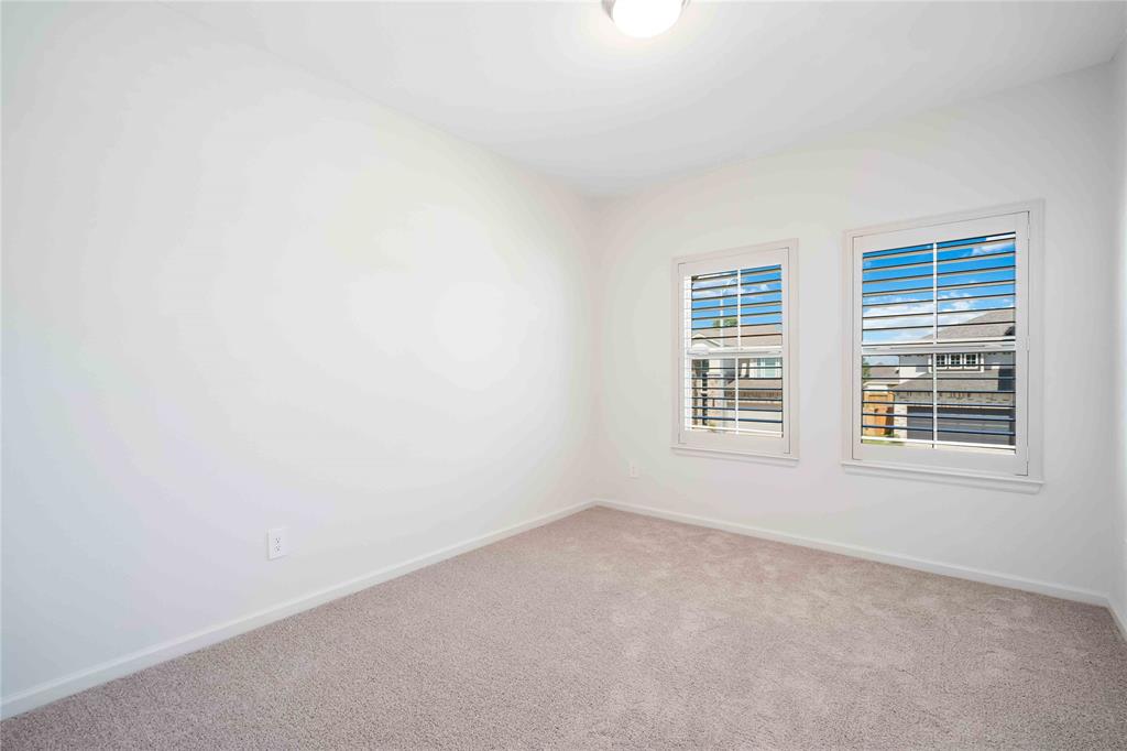 8810 Morning Glow Drive, Missouri City, Texas image 26