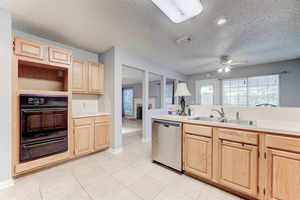 4118 Windjammer Court, Seabrook, Texas image 13