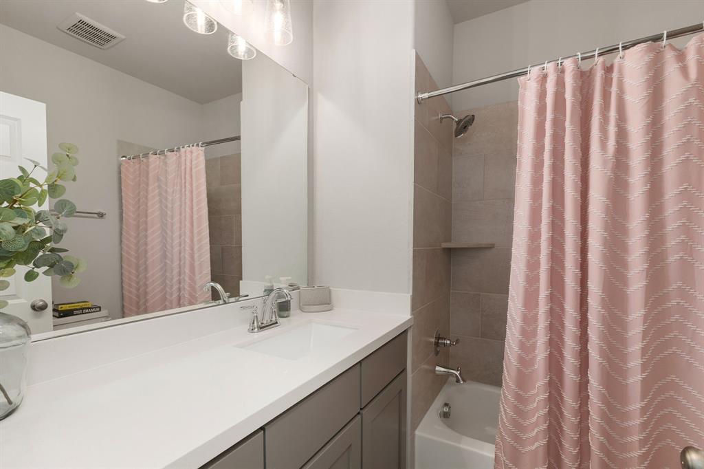 1918 Longcroft Lane, Katy, Texas image 29