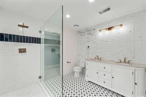 35 Sweetdream Place, The Woodlands, Texas image 32