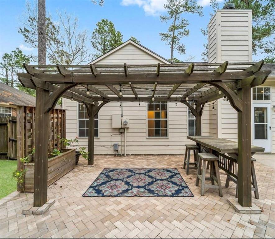 35 Sweetdream Place, The Woodlands, Texas image 8