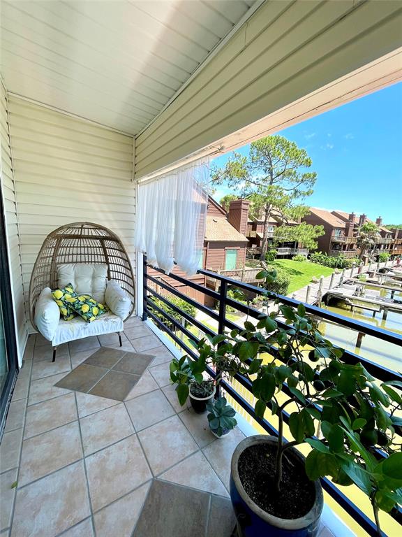 793 Davis Road #113, League City, Texas image 2