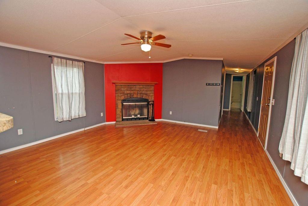 Photo 9 of 22 of 6151 Cathy Lane mobile home