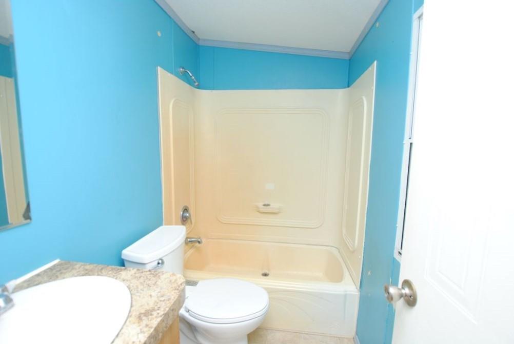 Photo 14 of 22 of 6151 Cathy Lane mobile home