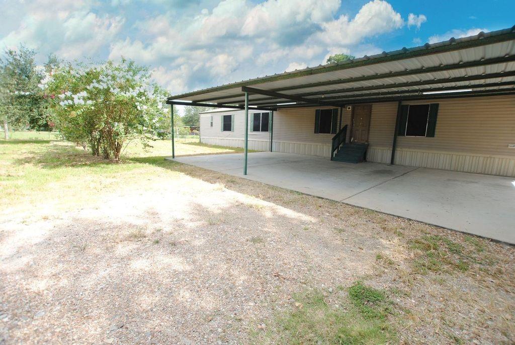 Photo 2 of 22 of 6151 Cathy Lane mobile home