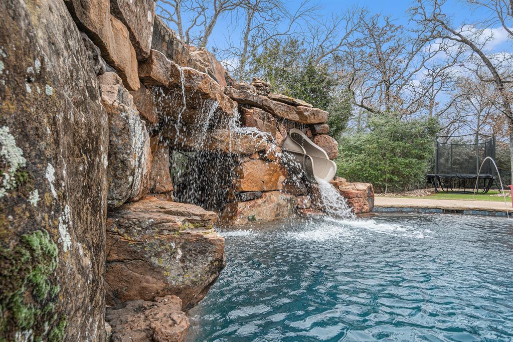 17268 Eagle Pass Drive, College Station, Texas image 11