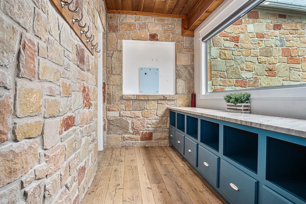 17268 Eagle Pass Drive, College Station, Texas image 20