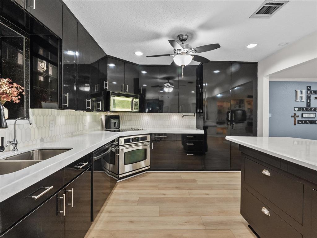 5924 County Road 166, Alvin, Texas image 13