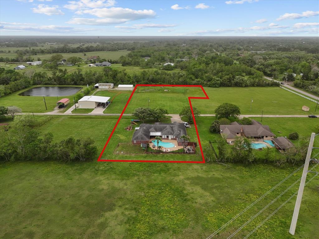 5924 County Road 166, Alvin, Texas image 2